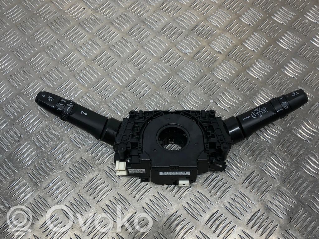 Mitsubishi Outlander Wiper turn signal indicator stalk/switch 