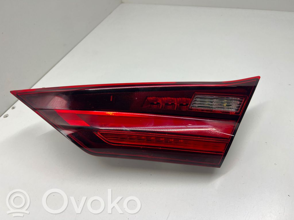 BMW 1 F40 Lampy tylnej klapy bagażnika 