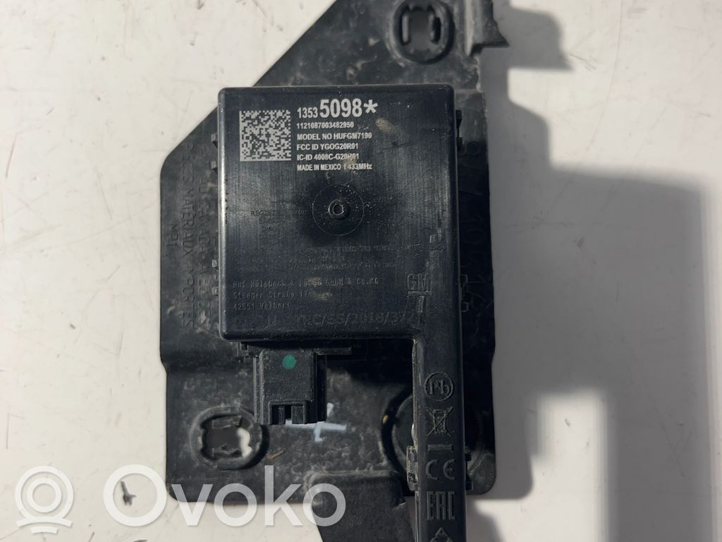 Chevrolet Corvette C8 Keyless (KESSY) go control unit/module 