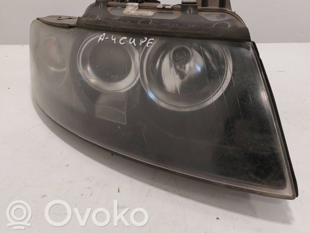 Audi A4 S4 B6 8E 8H Scheinwerfer 
