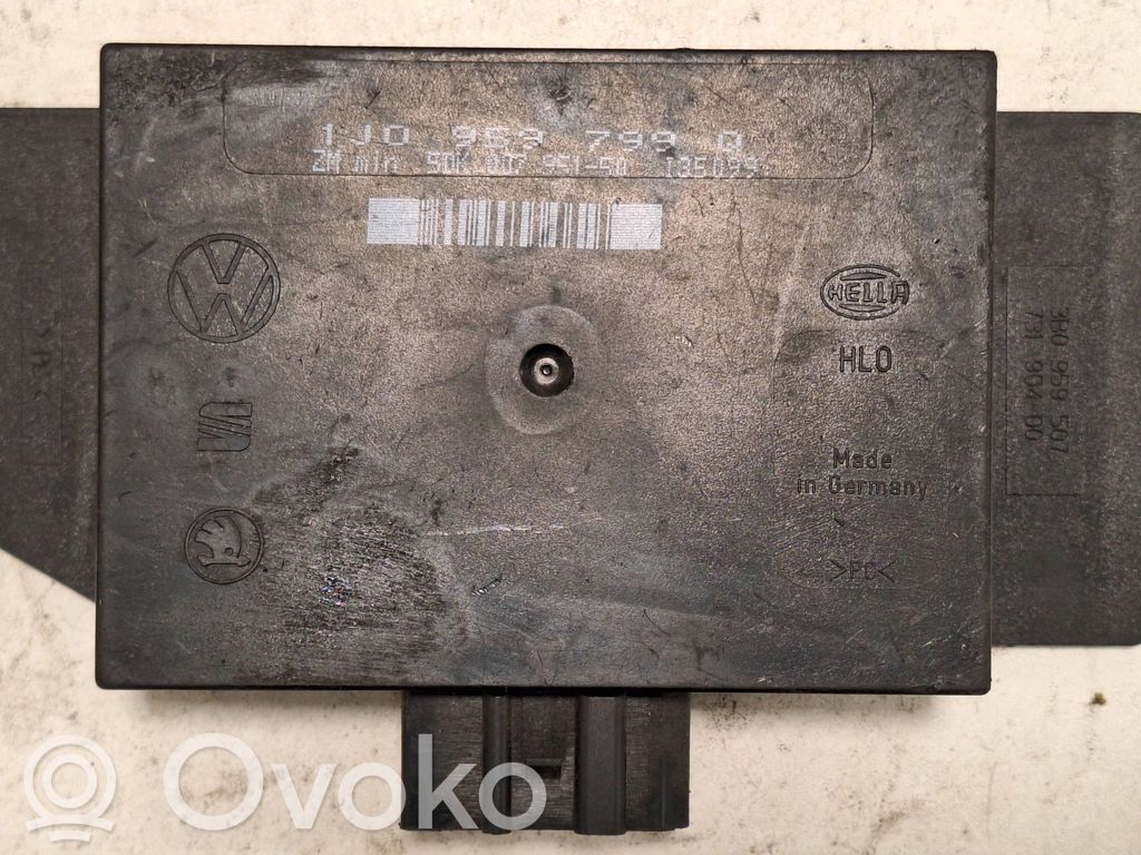 Moduł / Sterownik komfortu   5DK00795150,1J0959799Q,135099