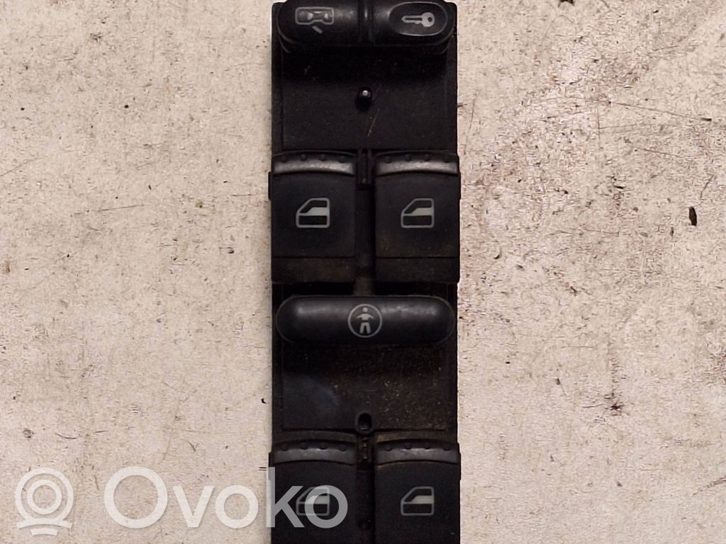 Przyciski szyb   F005S00072,1J4959857B,185301639