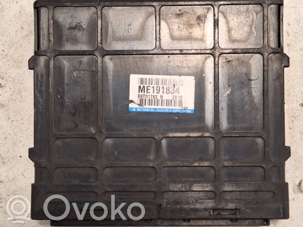 Mitsubishi Pajero Engine control unit/module 