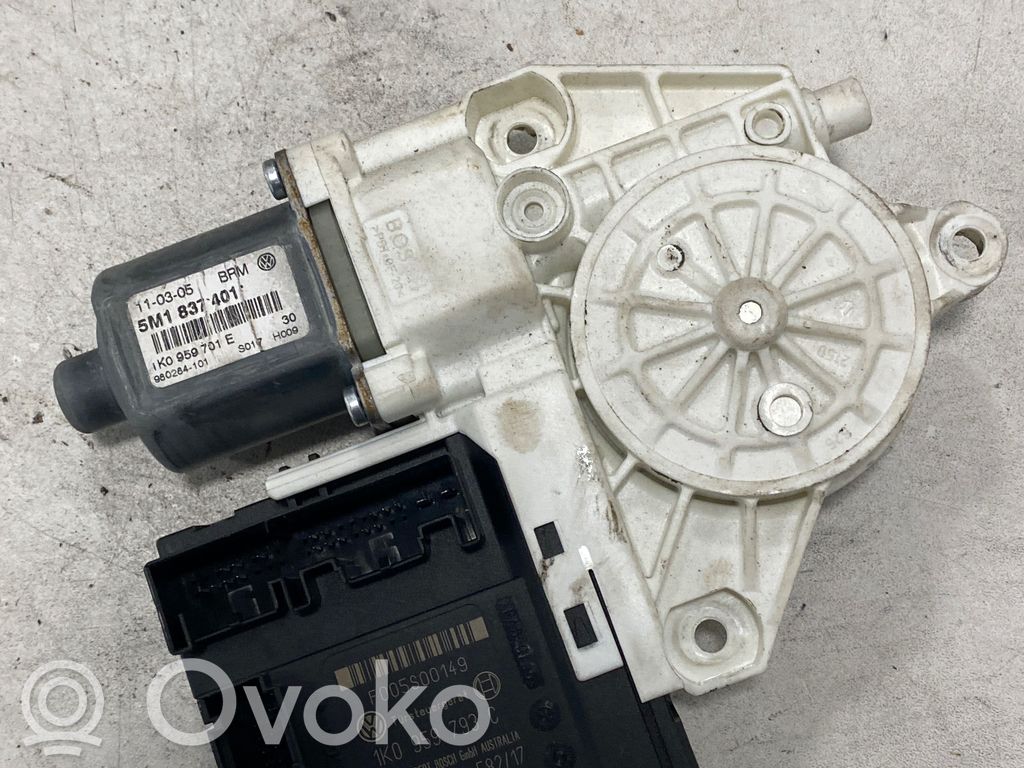 Volkswagen Golf Plus Motor del regulador de la ventanilla de la puerta delantera 