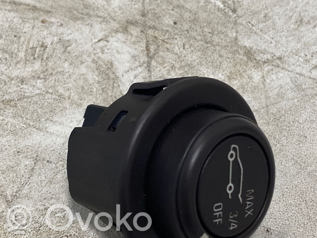 Opel Insignia A Interruptor para abrir la puerta trasera 