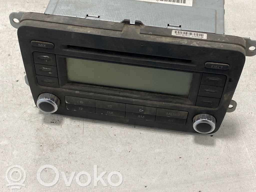 Volkswagen PASSAT B6 Unitate principală radio/CD/DVD/GPS 
