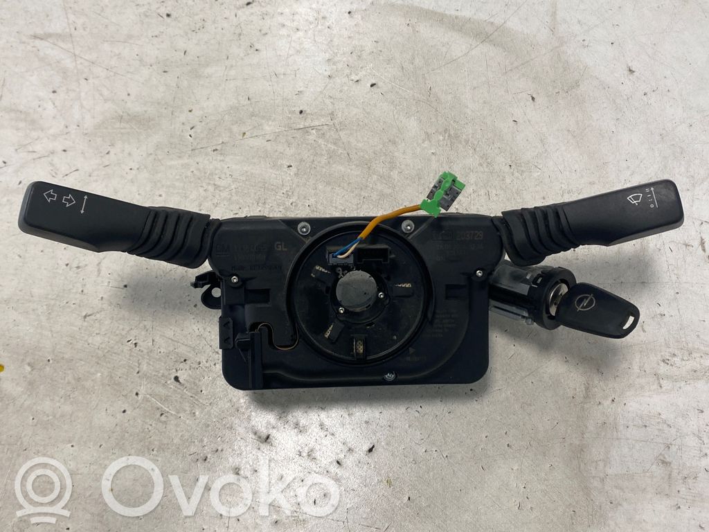 Opel Astra H Rokturu komplekts 