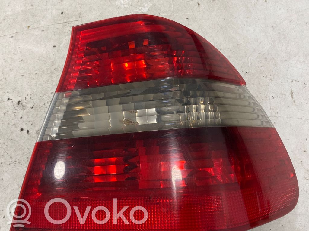BMW 3 E46 Galinis žibintas kėbule 