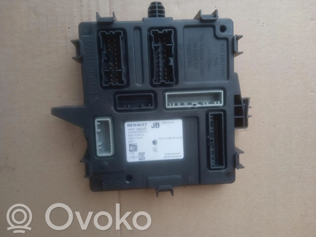 Renault Clio V Comfort/convenience module 