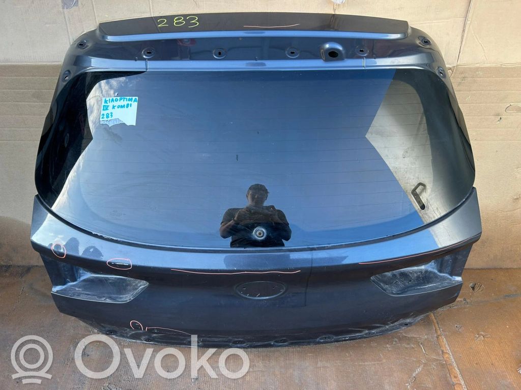 Tailgate/trunk/boot lid