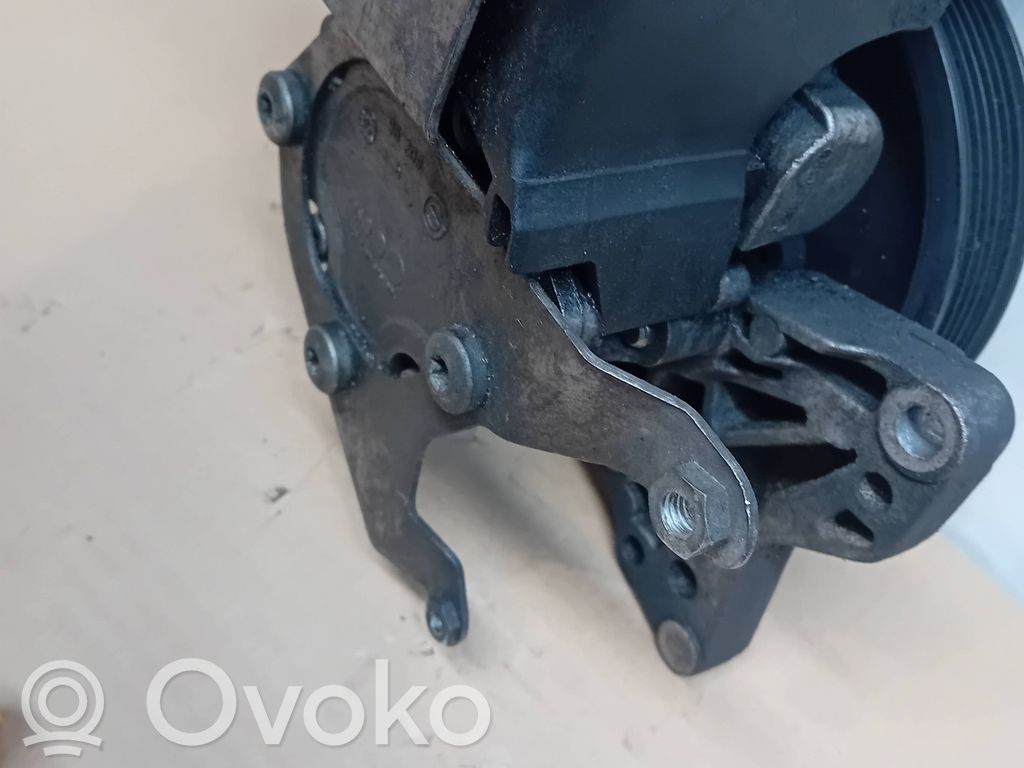 BMW 5 E60 E61 Vairo stiprintuvo siurblys 