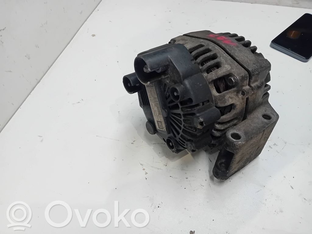 Opel Corsa D Generatorius 
