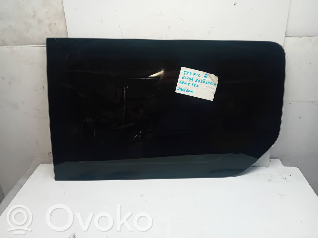 Rear side window