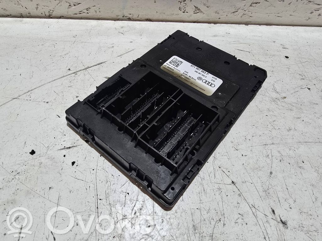 Moduł / Sterownik komfortu   971907063P,071907063B,31010001,4N0907063D,F005V03372