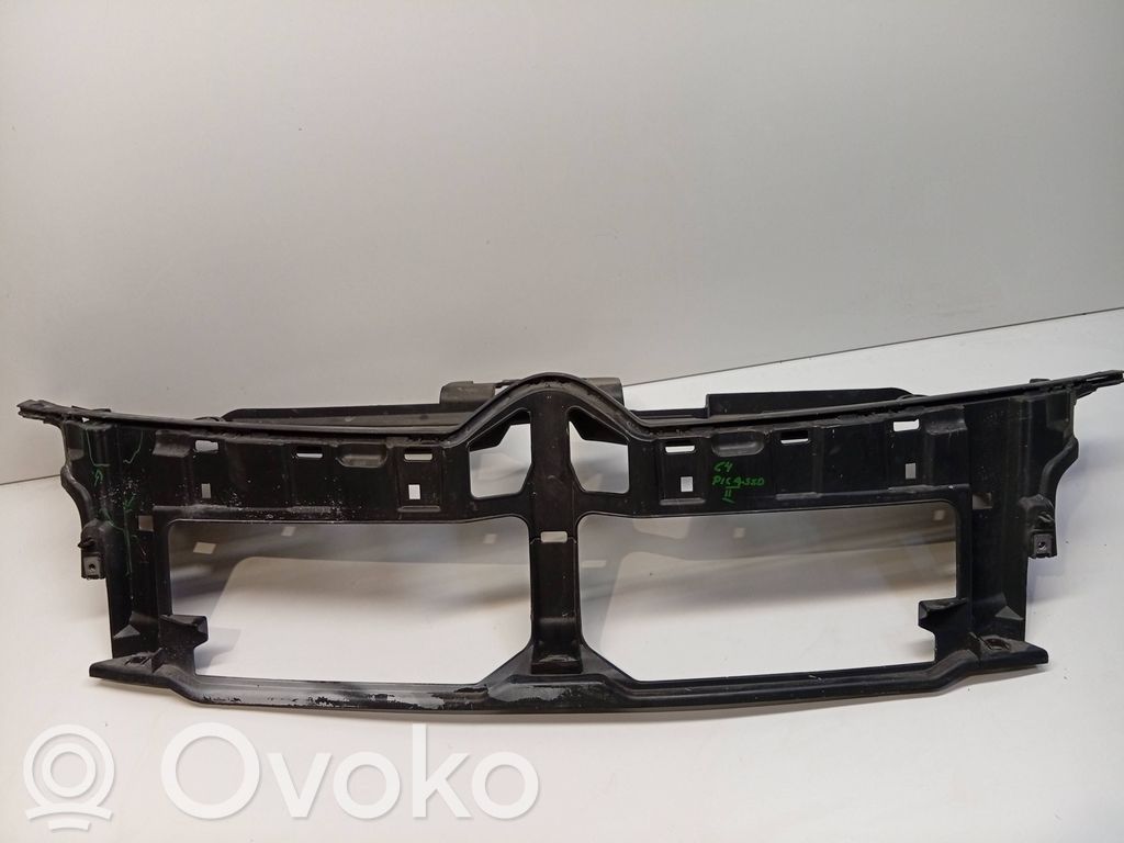 Citroen C4 II Picasso Radiatorių panelė 
