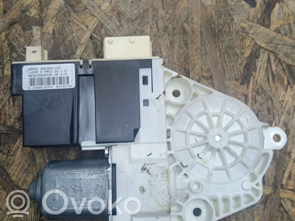 Citroen C4 I Etuoven ikkunan nostomoottori 