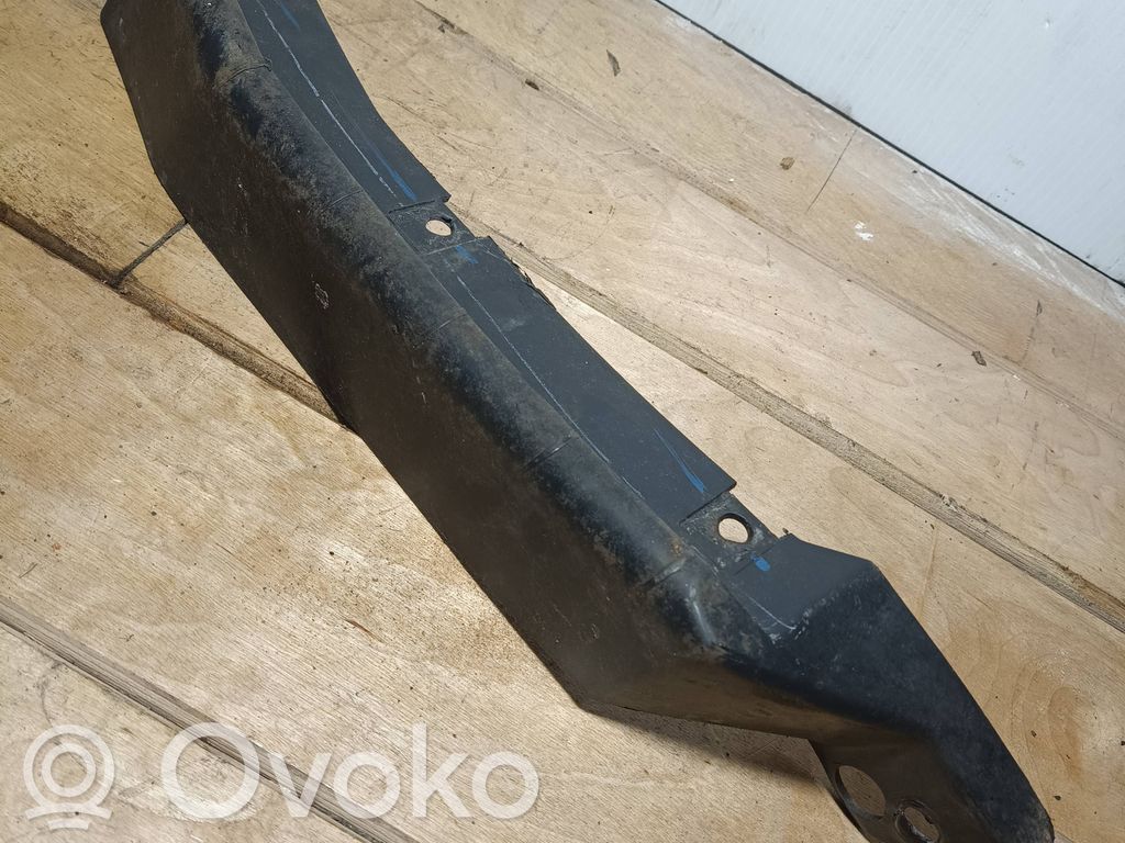 Front splash guards bracket   68274616AE