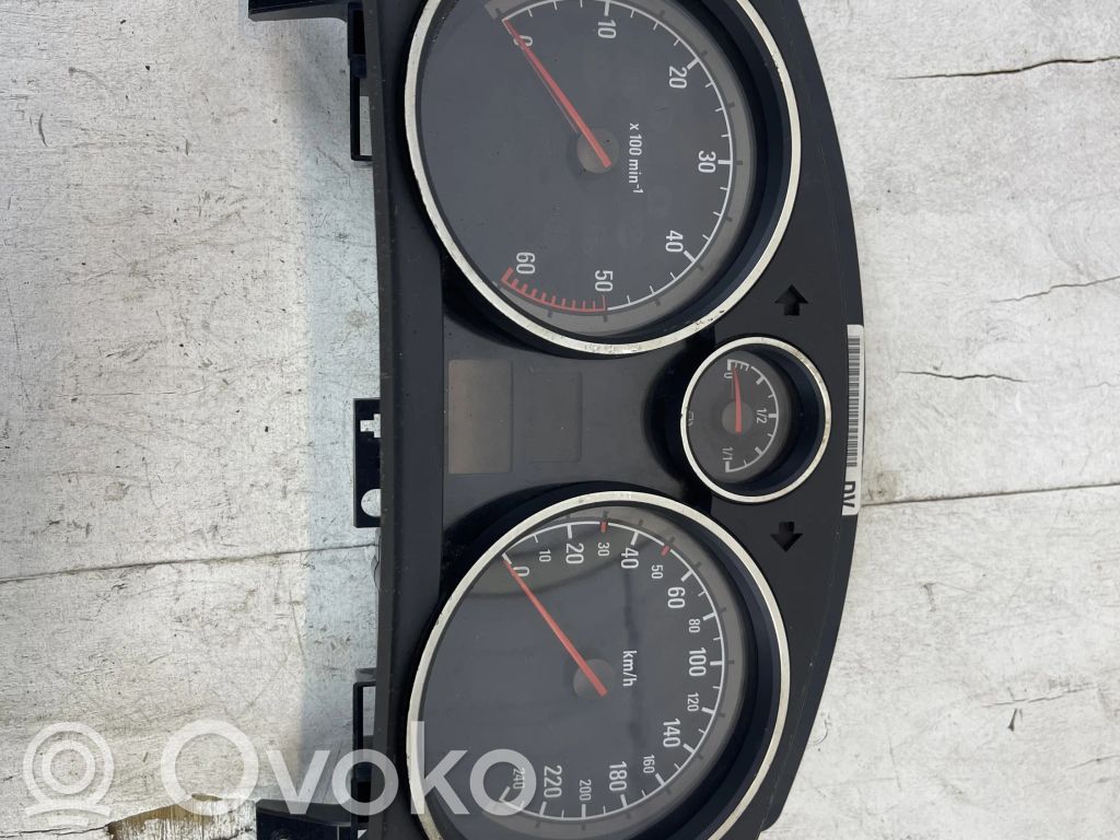 Opel Zafira B Vitezometru (grup de instrumente) 
