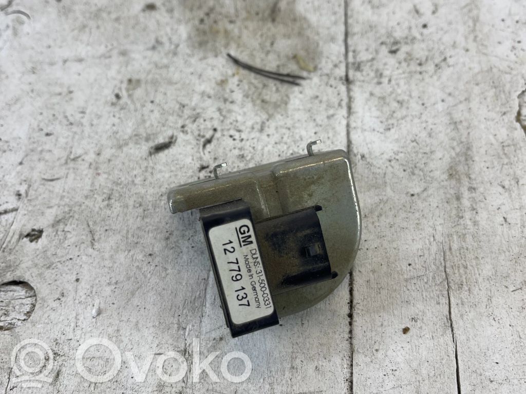 Opel Astra J Sensor 