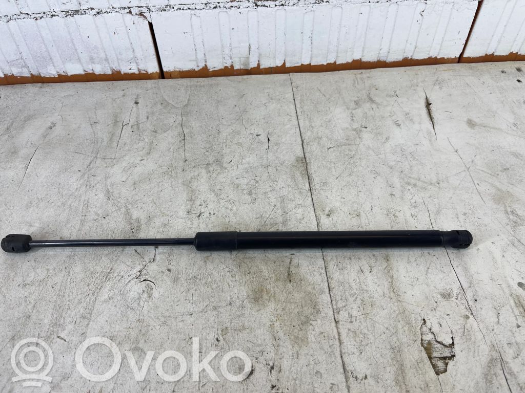 Opel Astra J Tailgate/trunk strut/damper 
