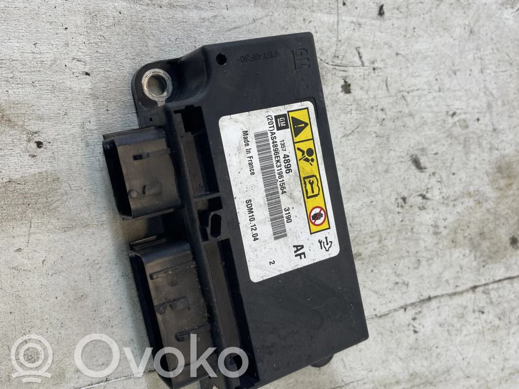 Opel Astra J Airbag control unit/module 