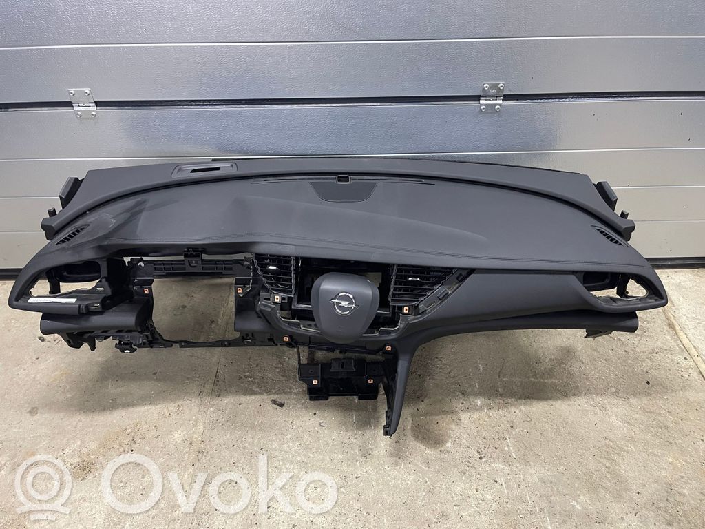 Opel Insignia B Kojelauta 