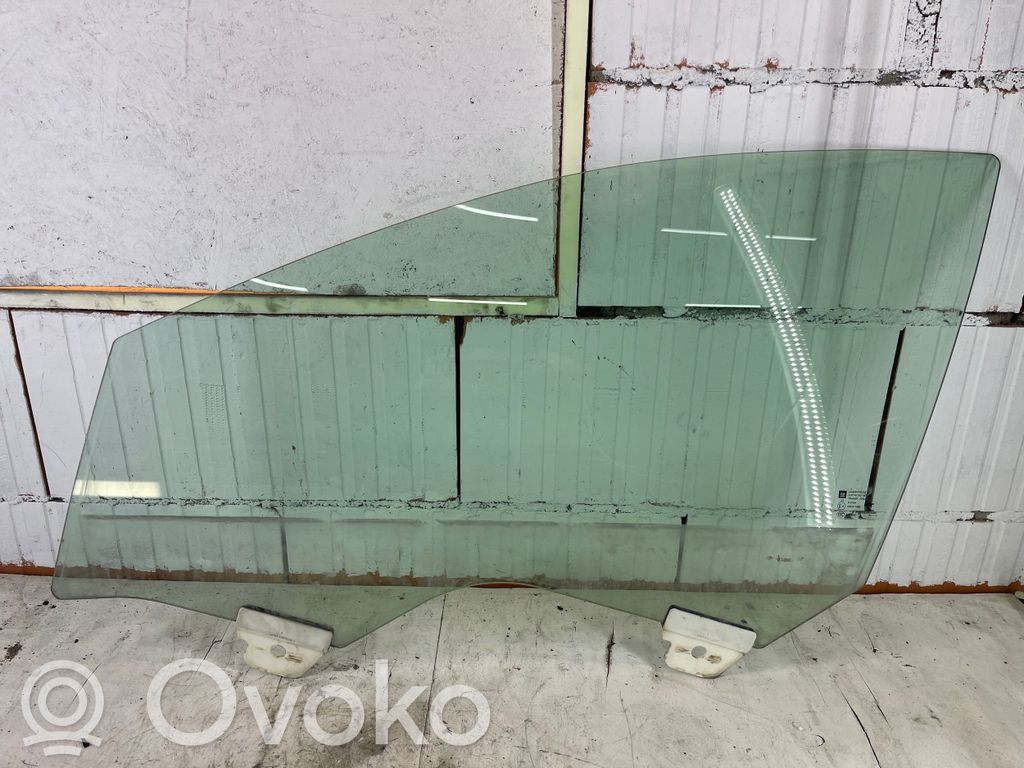 Opel Insignia B Front door window glass four-door 
