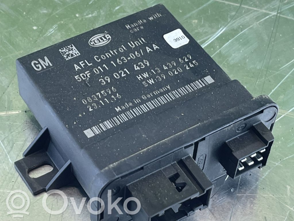 Opel Insignia A Xenon control unit/module 
