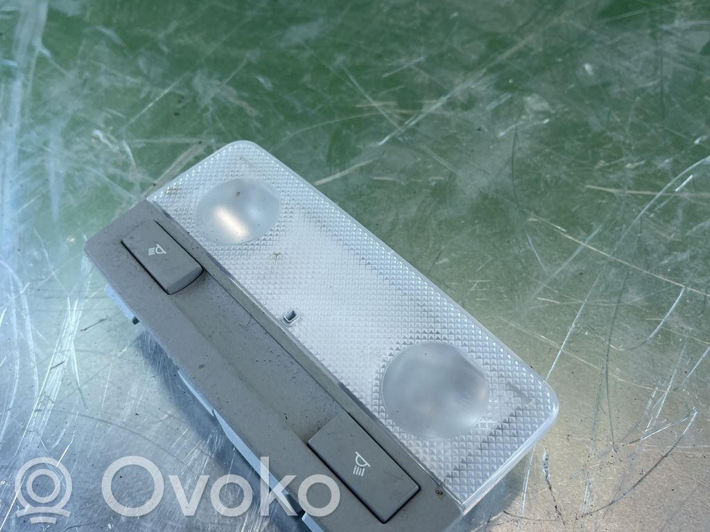 Opel Insignia A Aizmugurējo vietu apgaismojums 