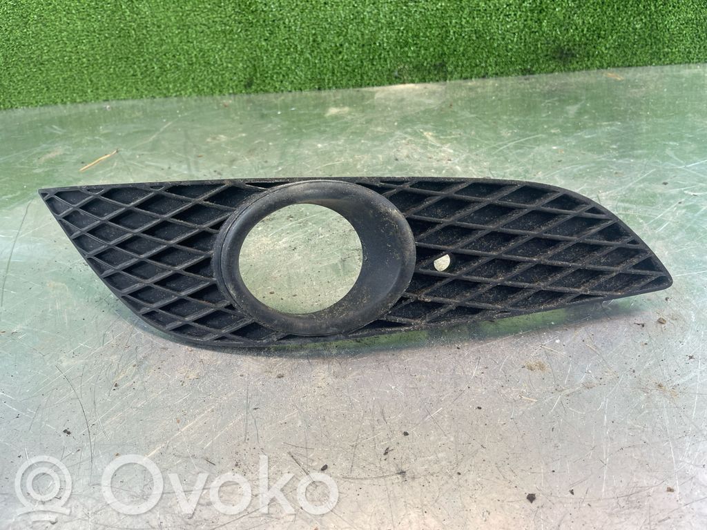 Opel Astra H Front fog light trim/grill 
