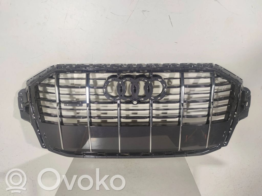 Audi Q7 4M Etusäleikkö 