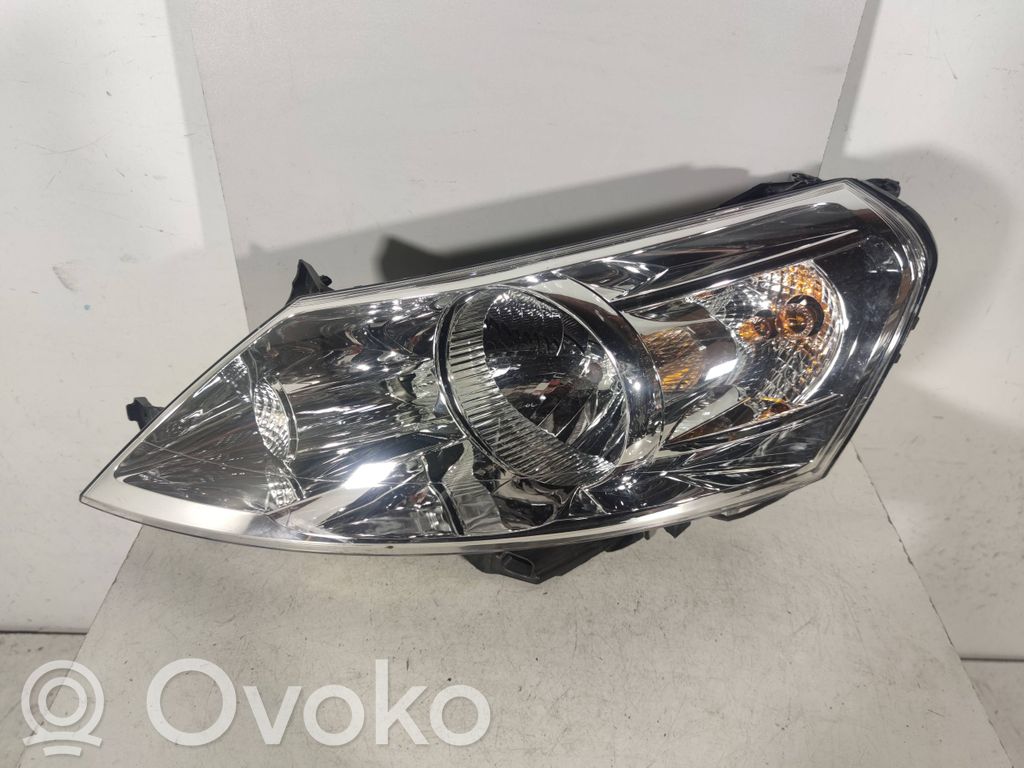 Priekšējais lukturis   89902605,1401368180