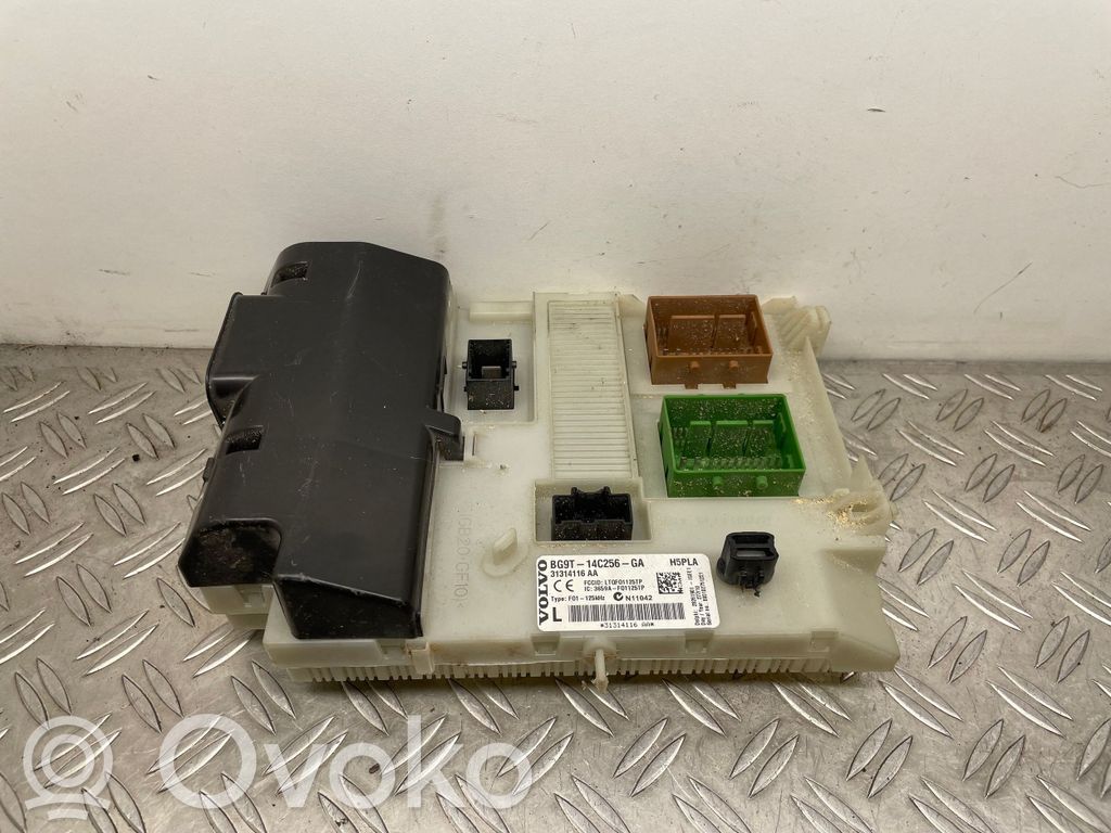 Volvo S60 Comfort/convenience module 
