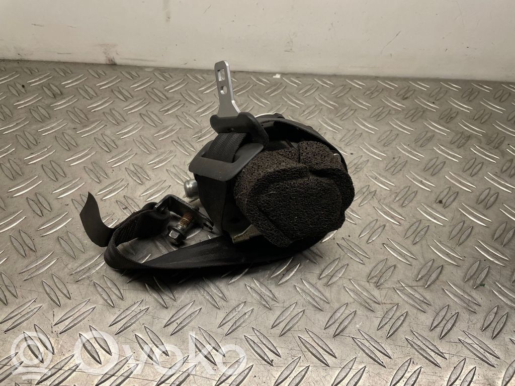 Volvo S60 Cinturón trasero 