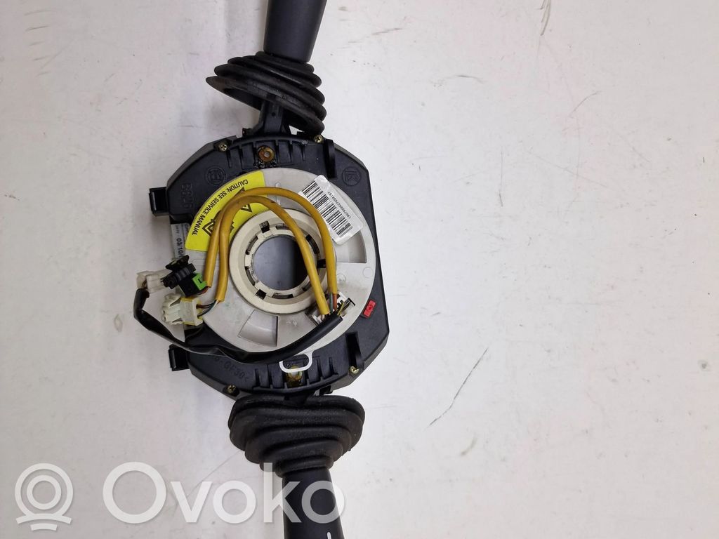 Fiat Stilo Pyyhkimen/suuntavilkun vipukytkin 