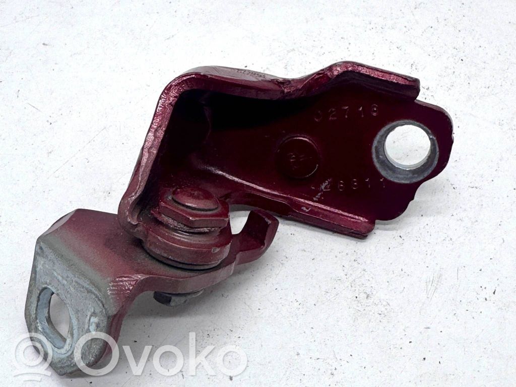 Ford Fusion II Rear door lower hinge 