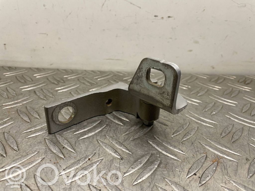 Ford Focus Front door upper hinge 