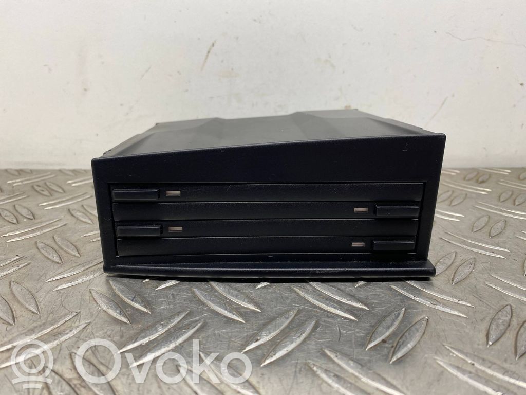 CD/DVD changer   7017806,7011621