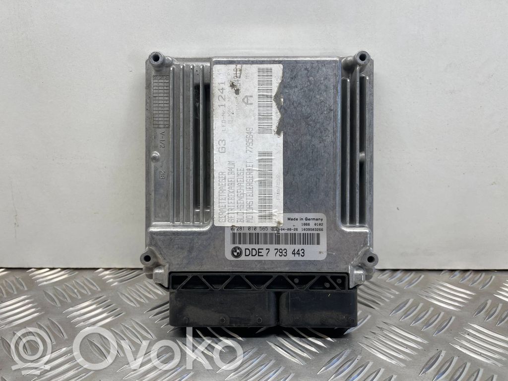 BMW 3 E46 Variklio valdymo blokas 