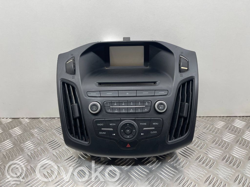 Ford Focus Panel / Radioodtwarzacz CD/DVD/GPS 