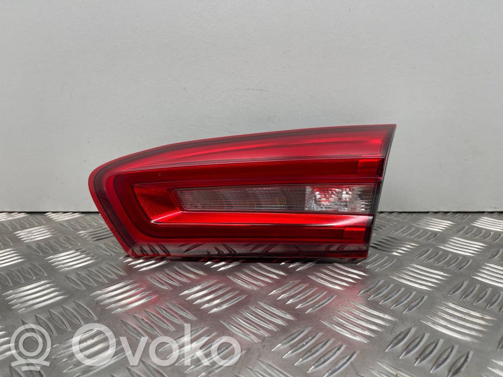Ford Focus Takaluukun takavalot 