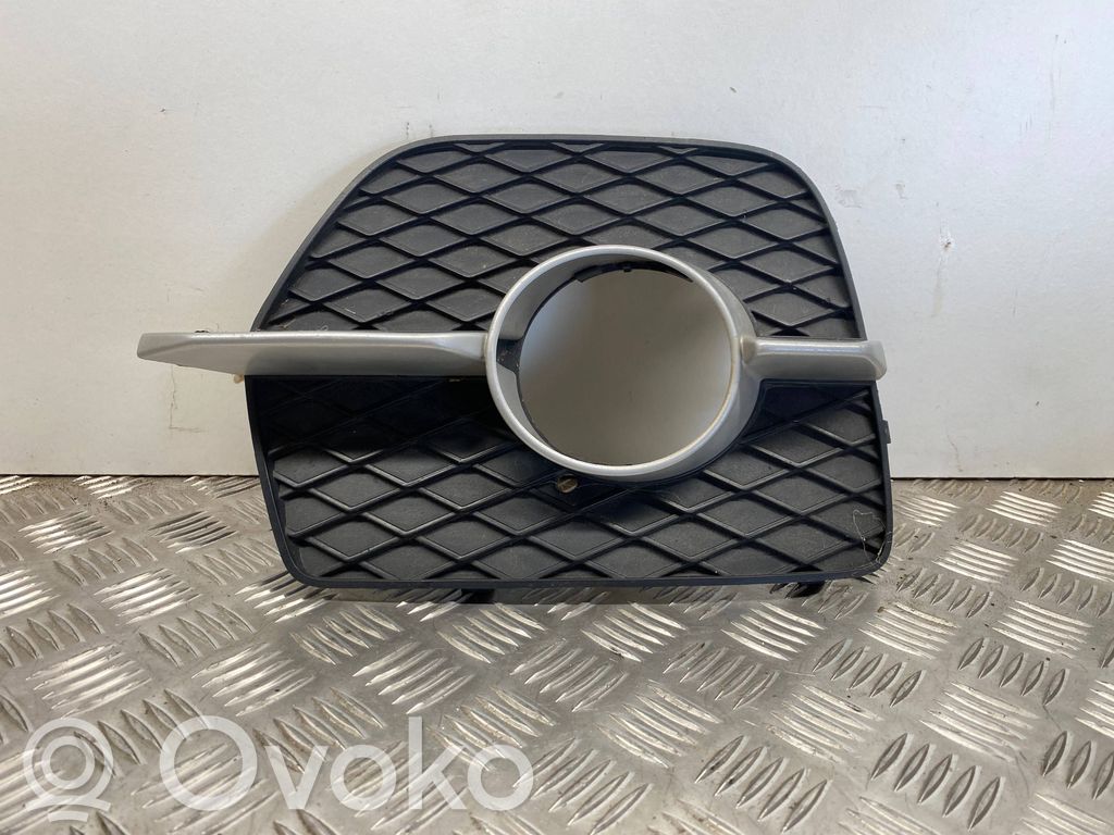 BMW X6 E71 Etupuskurin alempi jäähdytinsäleikkö 