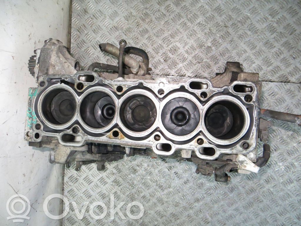 Engine block   30677367