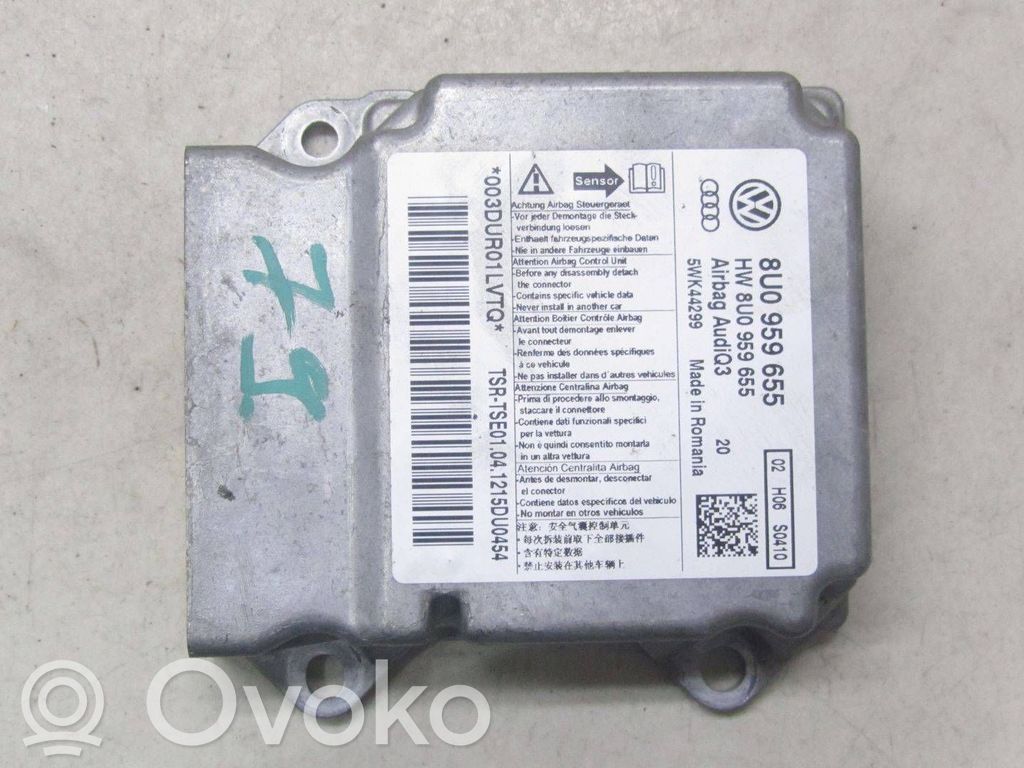 Audi Q3 8U Airbag control unit/module 