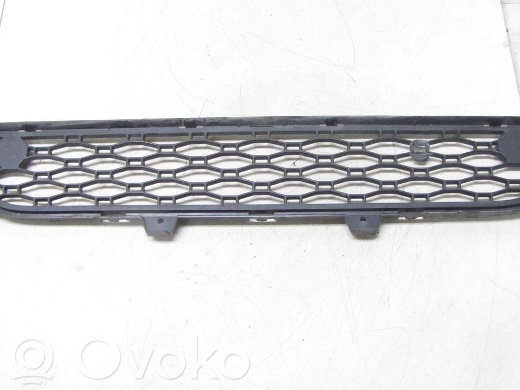 Volvo XC60 Front bumper lower grill 