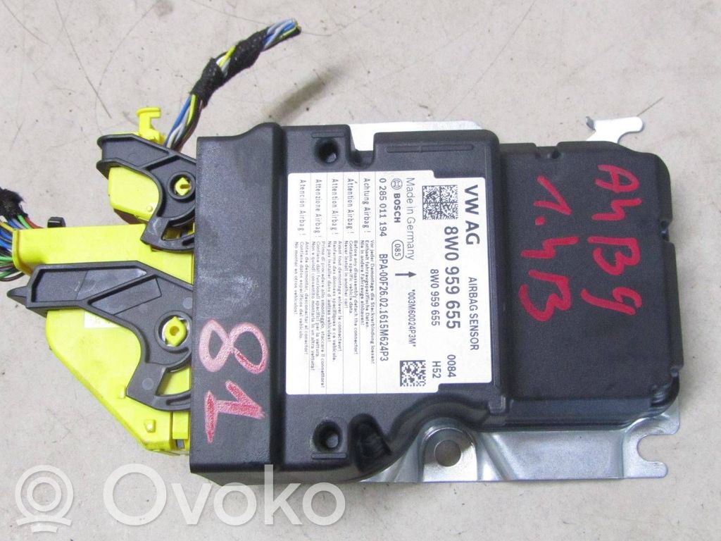 Audi A4 S4 B9 Airbag control unit/module 