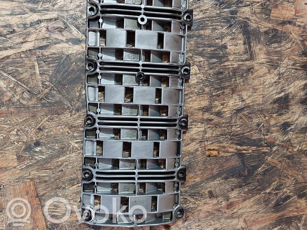BMW 5 E39 other engine part 