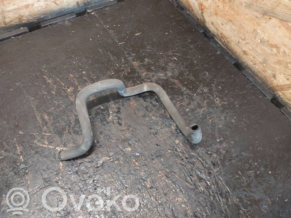BMW 5 E39 Engine coolant pipe/hose 