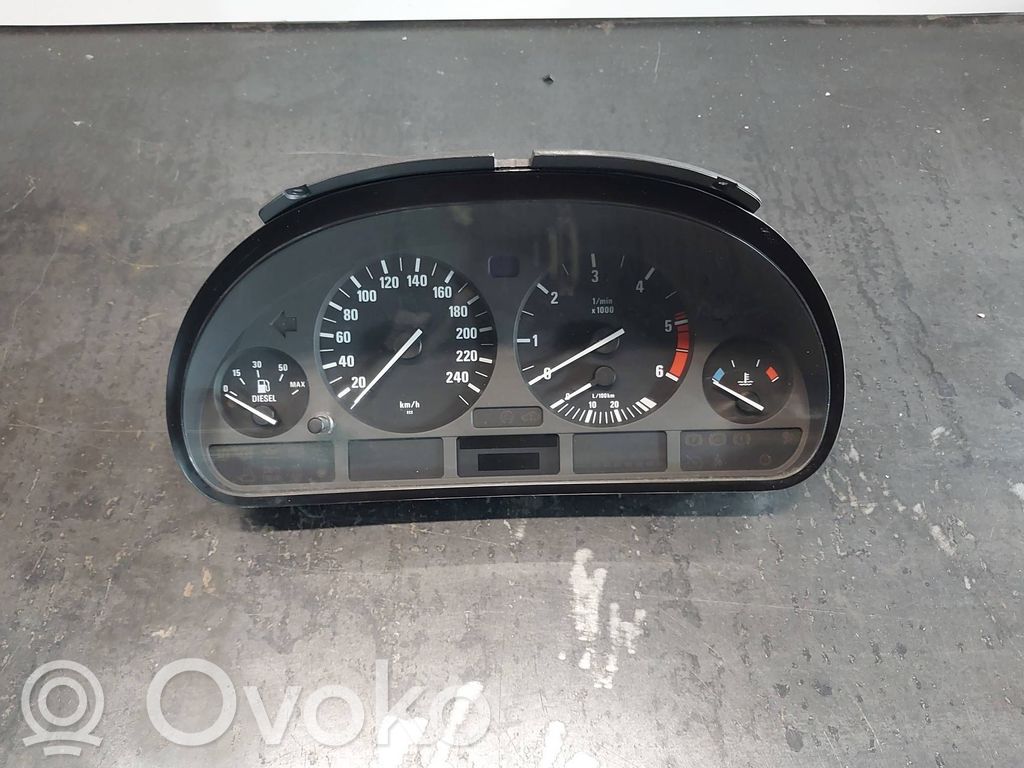 BMW 5 E39 Speedometer (instrument cluster) 