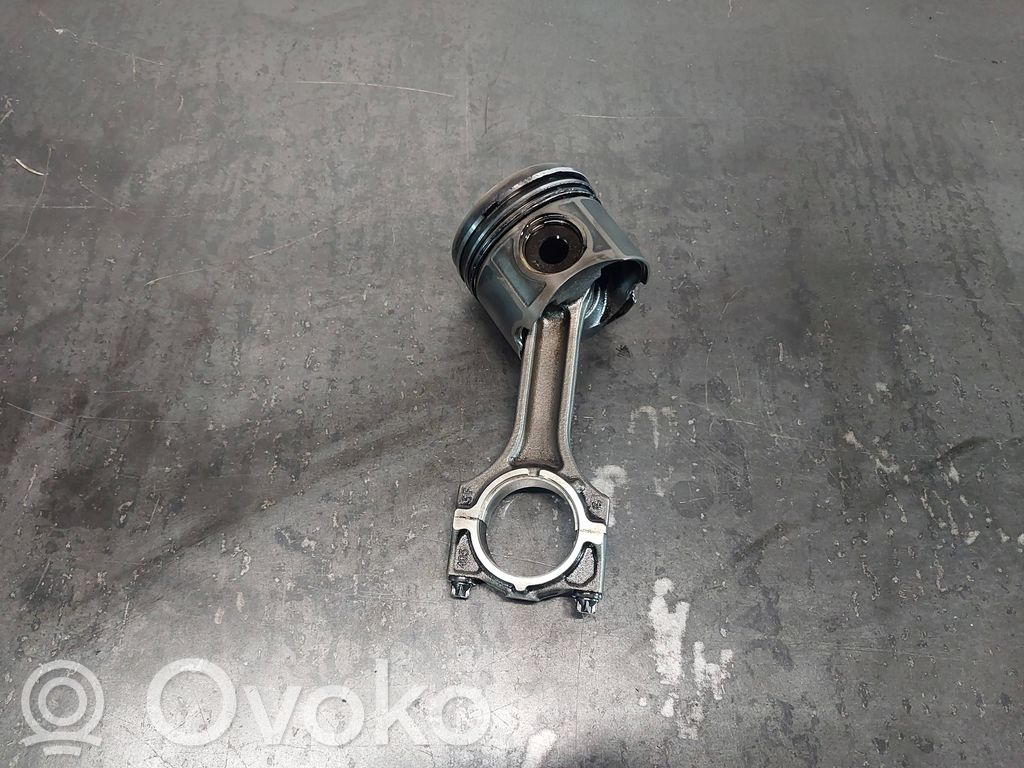 BMW 3 E46 Piston with connecting rod 